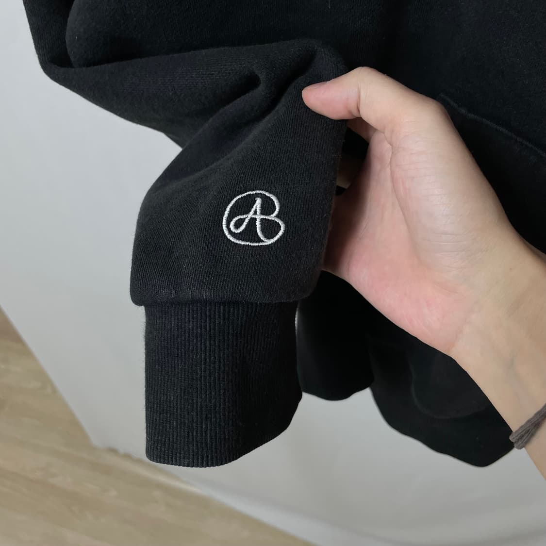 [ L ] 앤더슨벨 레터링 빅로고 후드티 상품이미지6