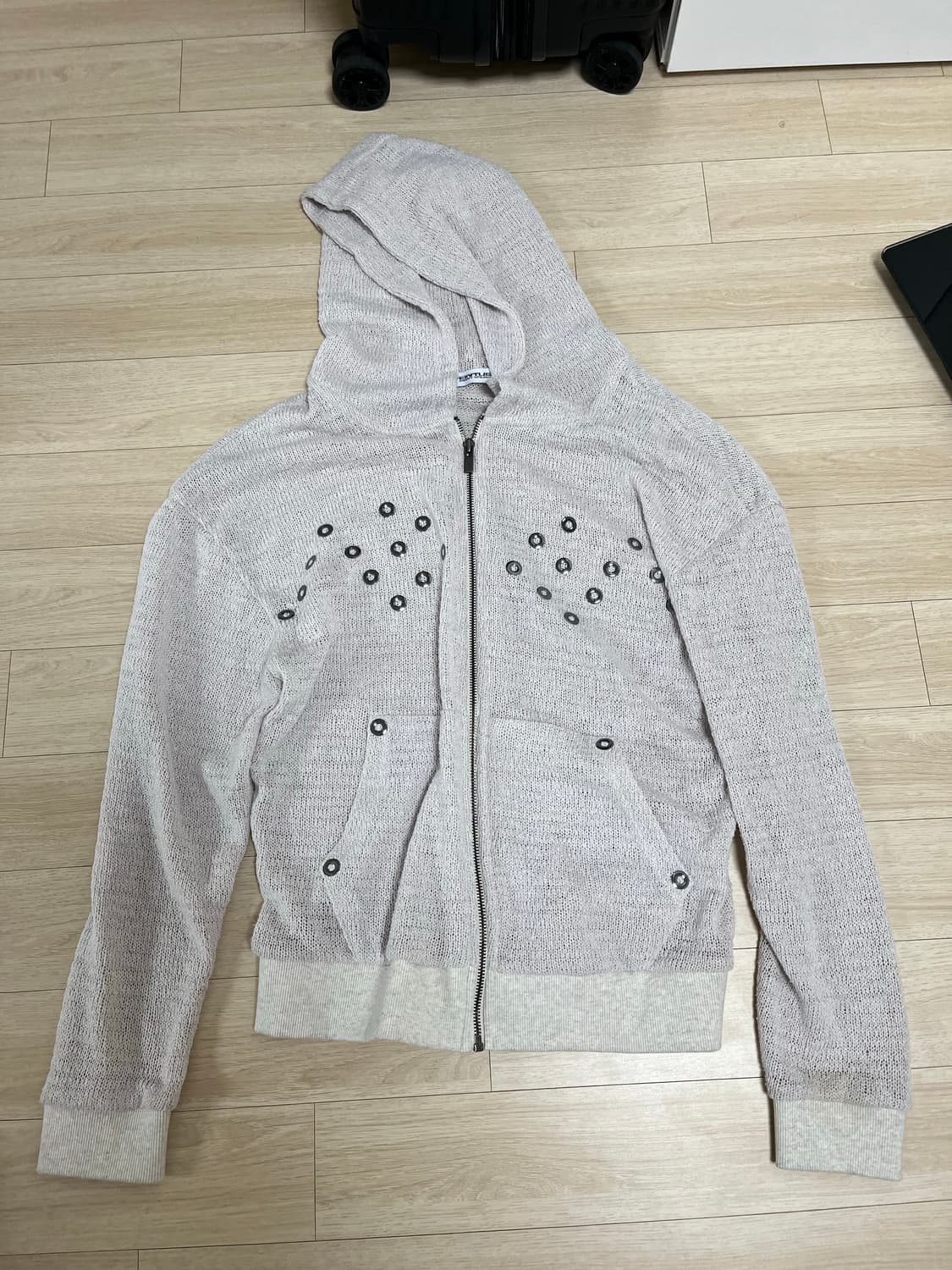 페인츄얼 스터드 후드집업 베이지 상품이미지3