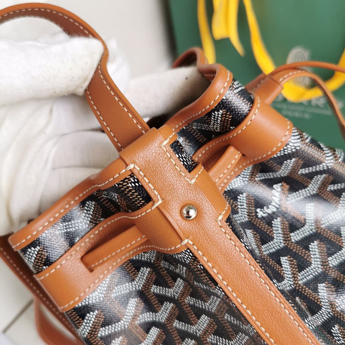 고야드 쁘띠플로 버킷백 상품이미지7