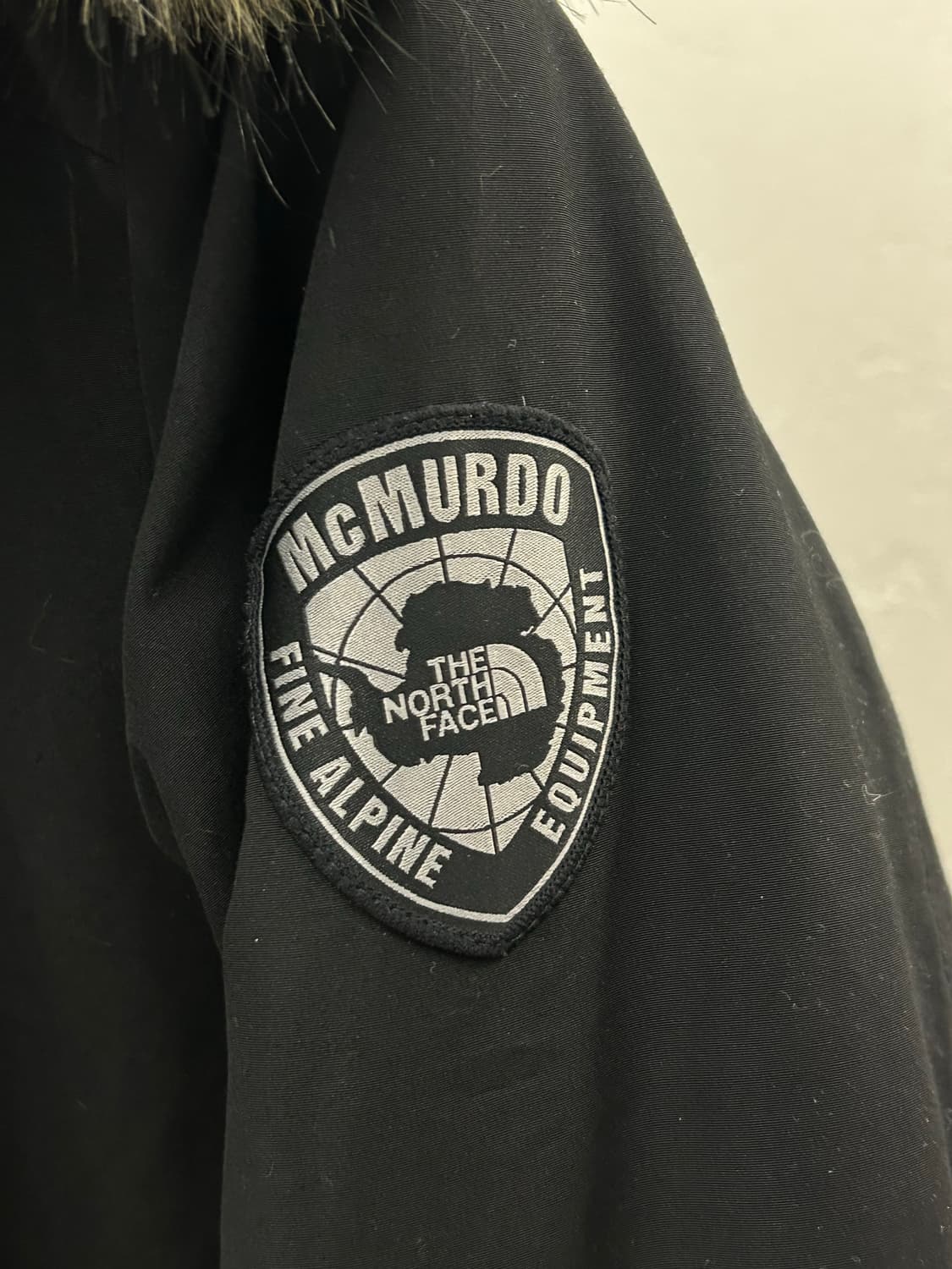 노스페이스 맥머도 시리즈 헤비 패딩 파카 상품이미지6