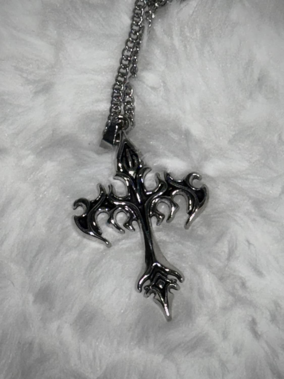 Blaze Cross Necklace 상품이미지3
