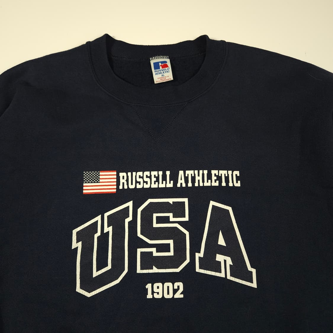 러셀 애슬레틱 네이비 맨투맨  상품이미지2