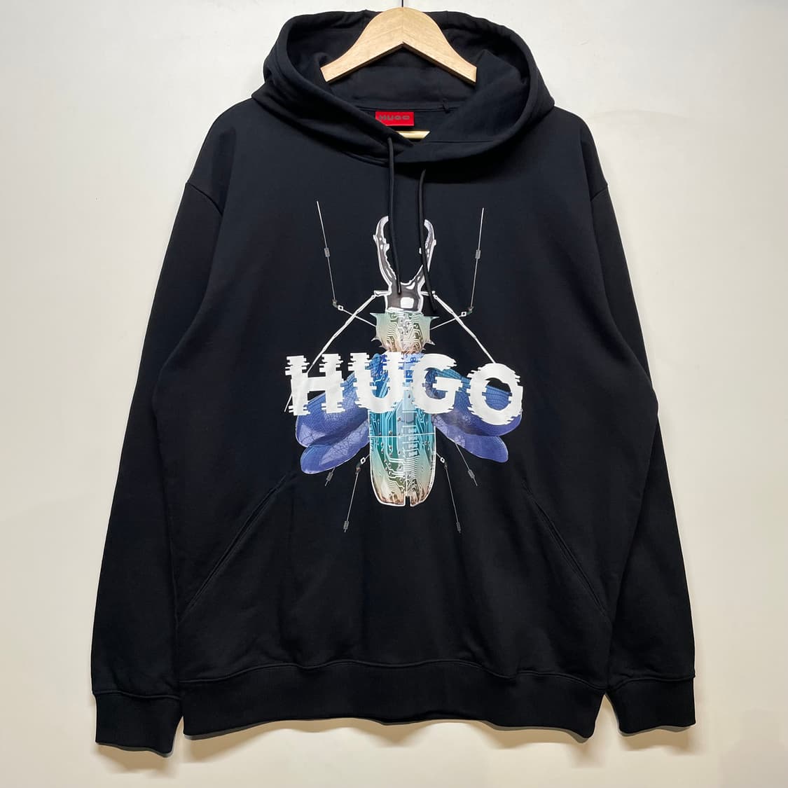 휴고 블랙 곤충 그래픽 후드티 상품이미지1