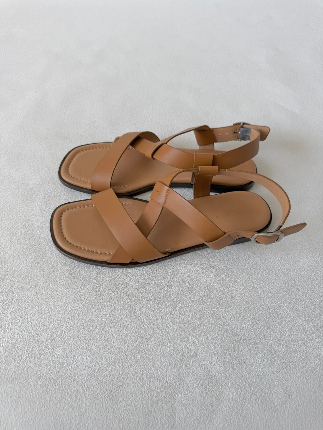 [250]빈폴(Beanpole) 레더 샌들 상품이미지2