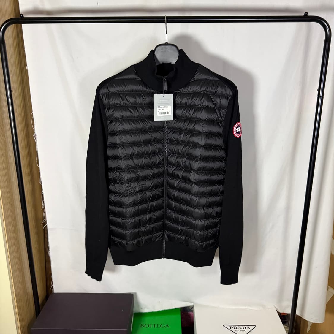 캐나다구스 하이브릿지 패커블 니트패딩 자켓 블랙 상품이미지1