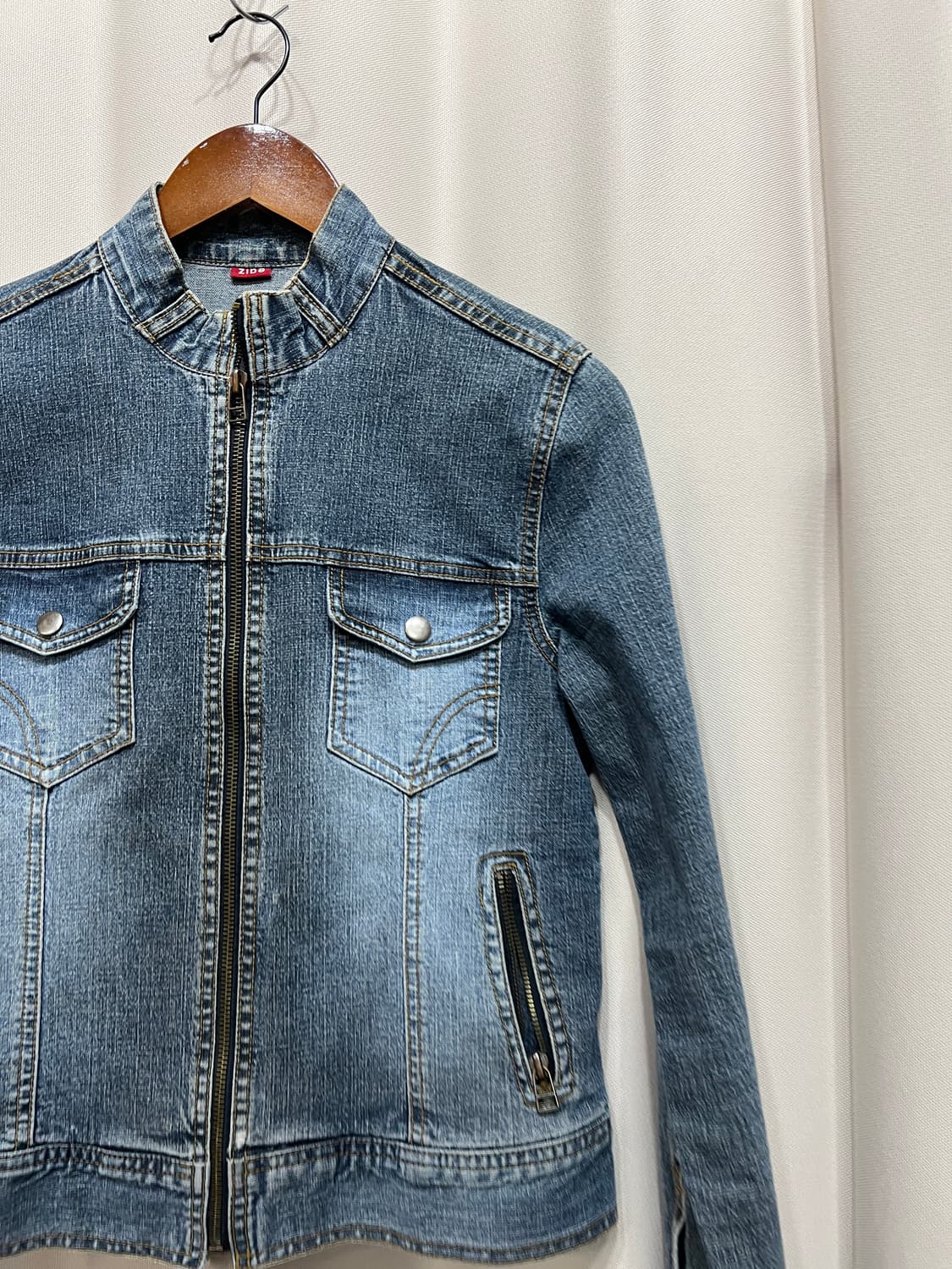 빈티지 여성 투포켓 헨리넥 데님 트러커 상품이미지3