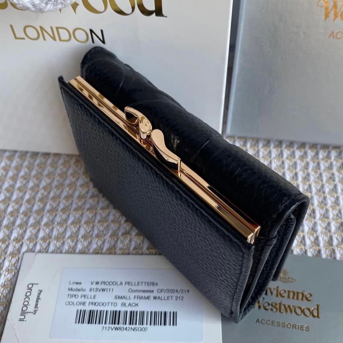비비안웨스트우드 블랙 orb 로고 반지갑(새상품, 풀구성) 상품이미지3