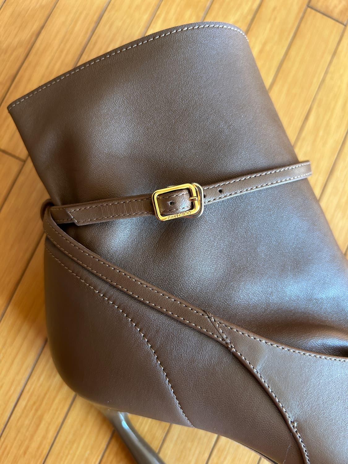 지미추 힐 부츠 상품이미지3