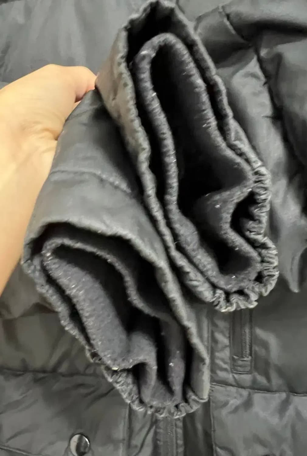 나이키 남성 블랙 덕다운패딩점퍼 상품이미지4