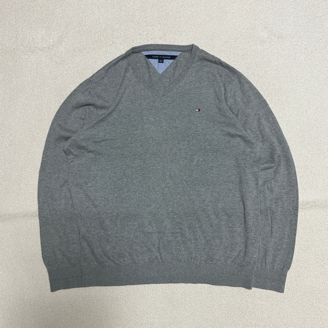 타미힐피거 브이넥 니트 상품이미지2