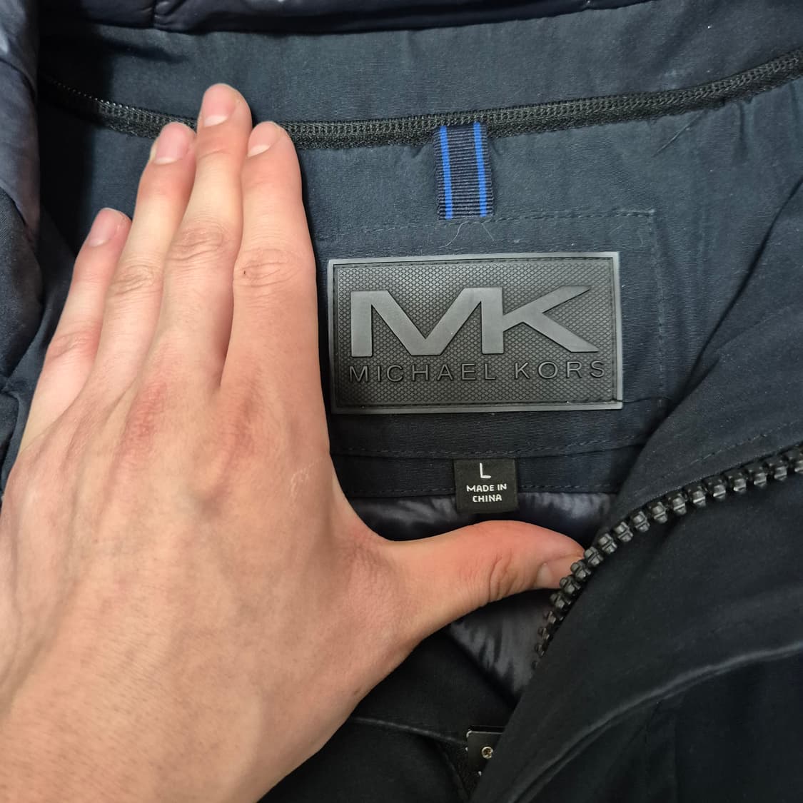 마이클코어스 MK 사이드패치 퍼후드 포켓 야상패딩 점퍼 L(100) 상품이미지5