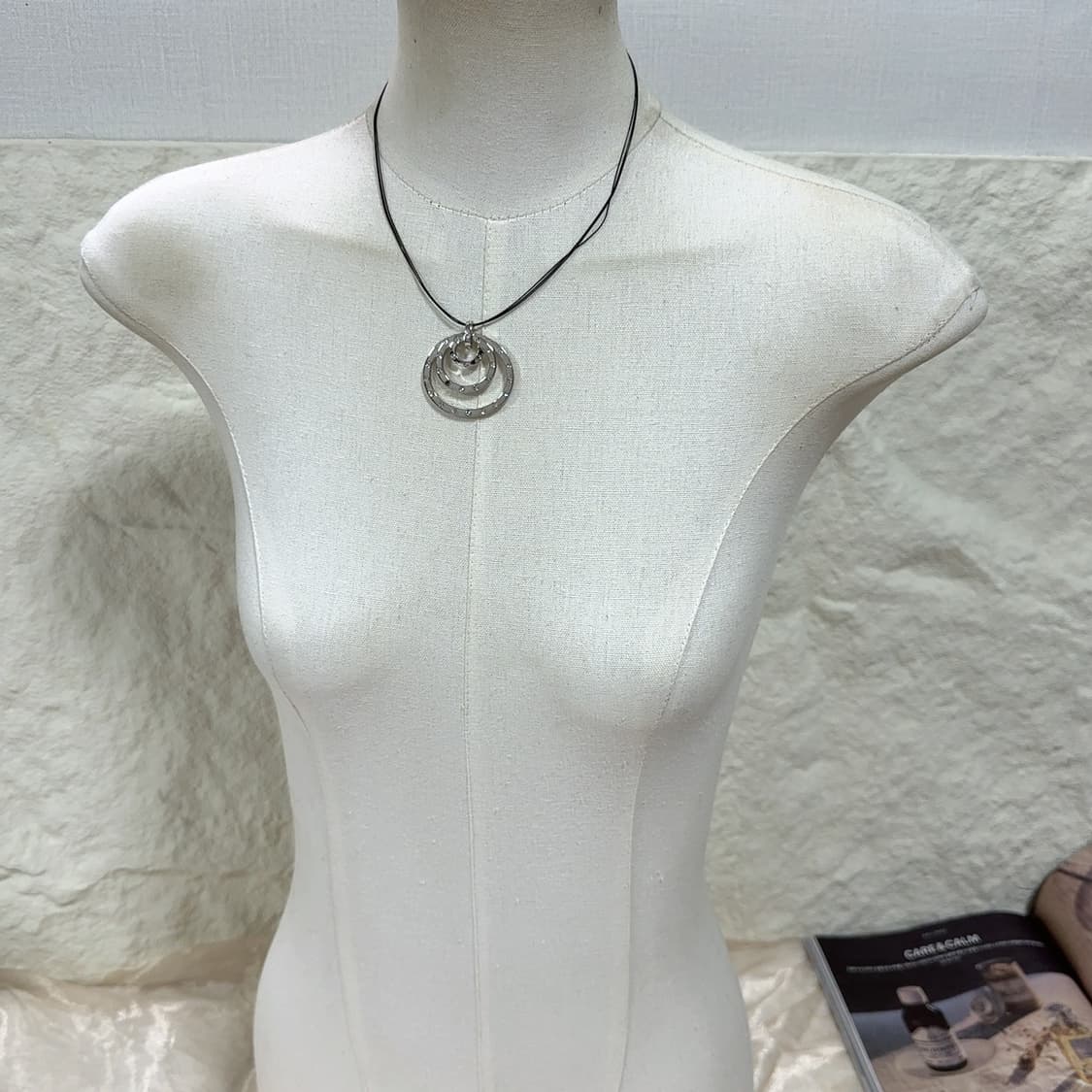 빈티지 큐빅 메탈 초커 목걸이 상품이미지1