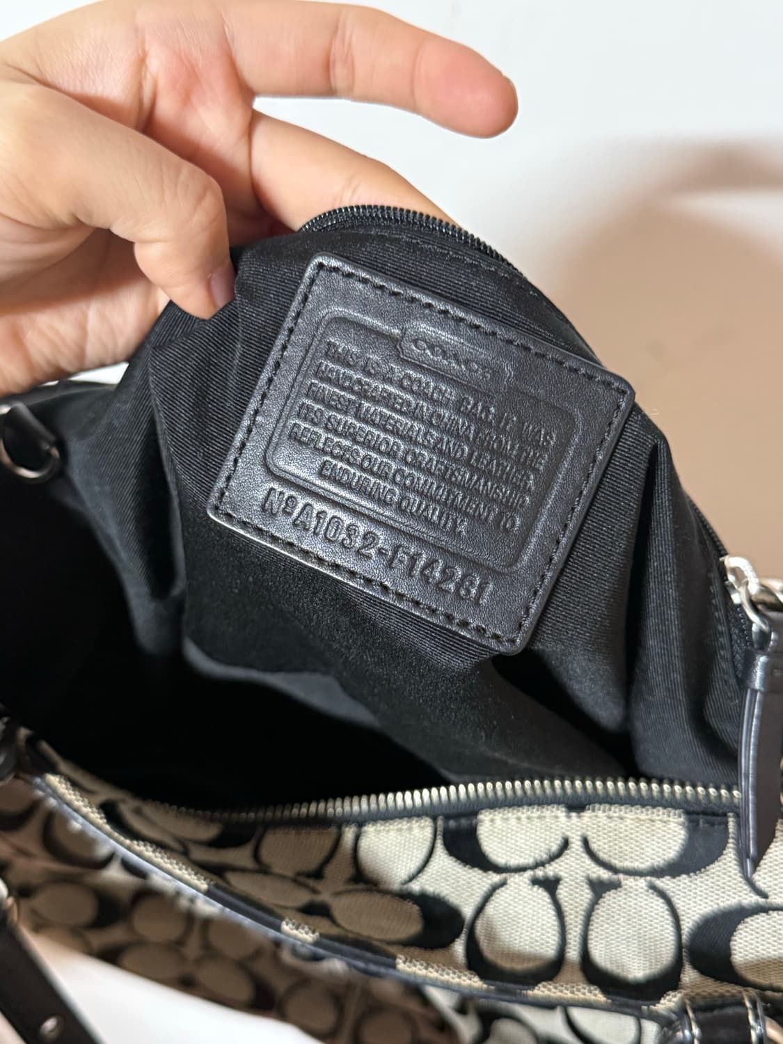 코치 시그니처 자카드 숄더백 블랙 토트백 상품이미지10