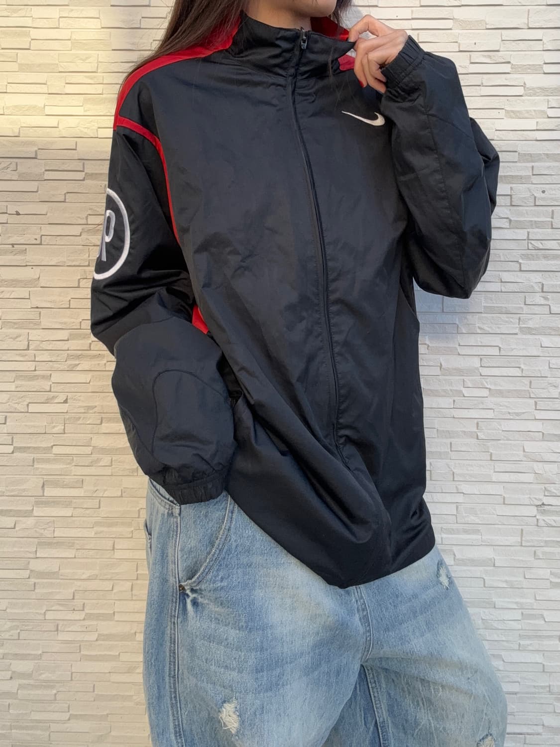 90s올드스쿨 NIKE 블랙 레드 배색 바람막이 상품이미지2