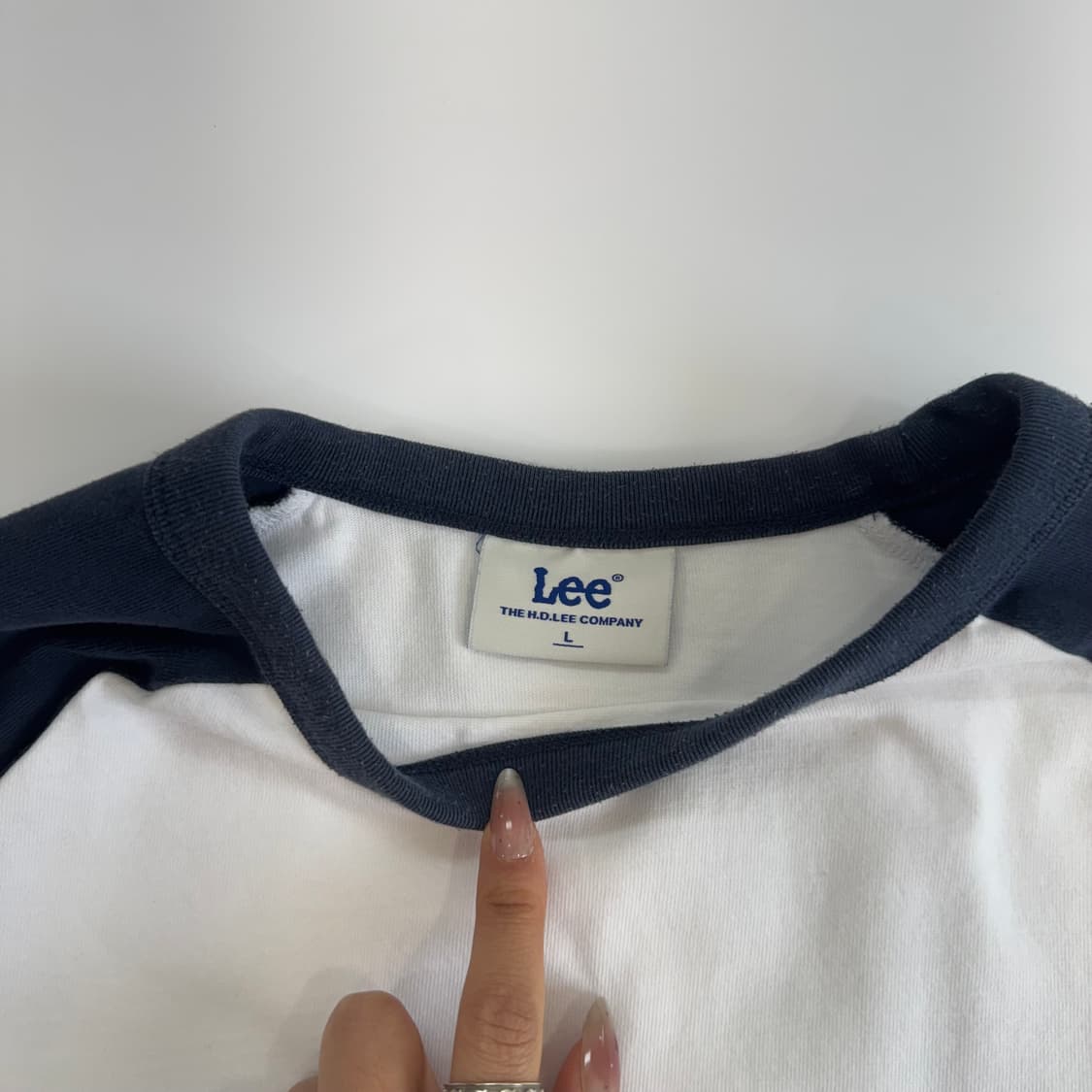 Lee 리 블랙 로고 네이비 나그랑 롱슬리브 상품이미지5