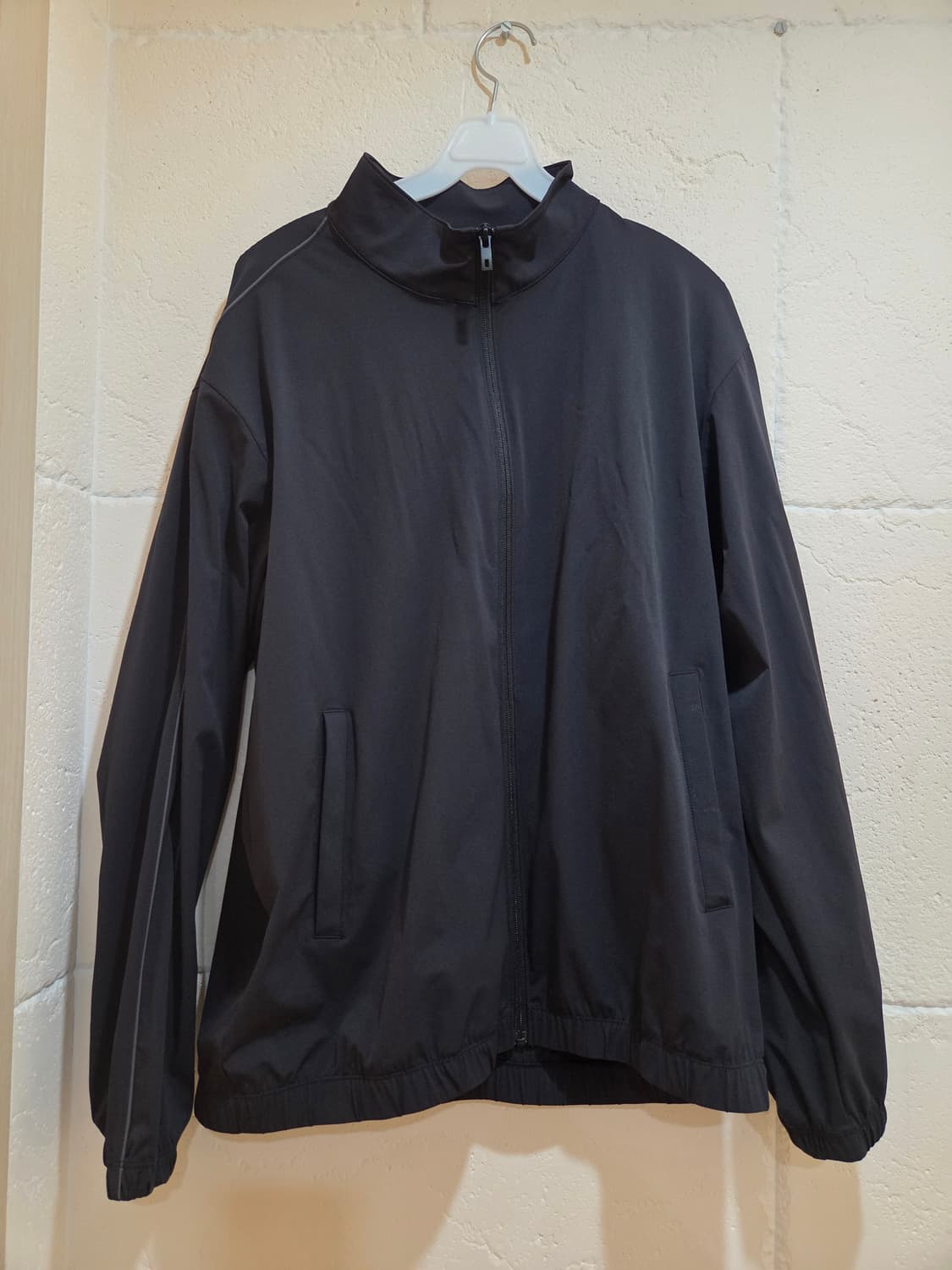 유니클로 울트라 스트레치 액티브 트랙 자켓 XL 상품이미지1