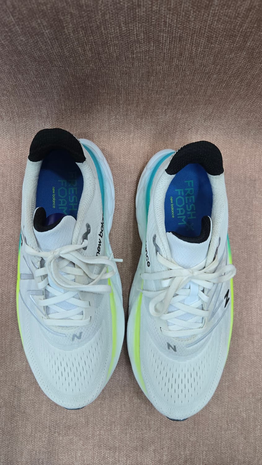 뉴발란스 270mm-  프레쉬폼x 모어 V4 상품이미지2