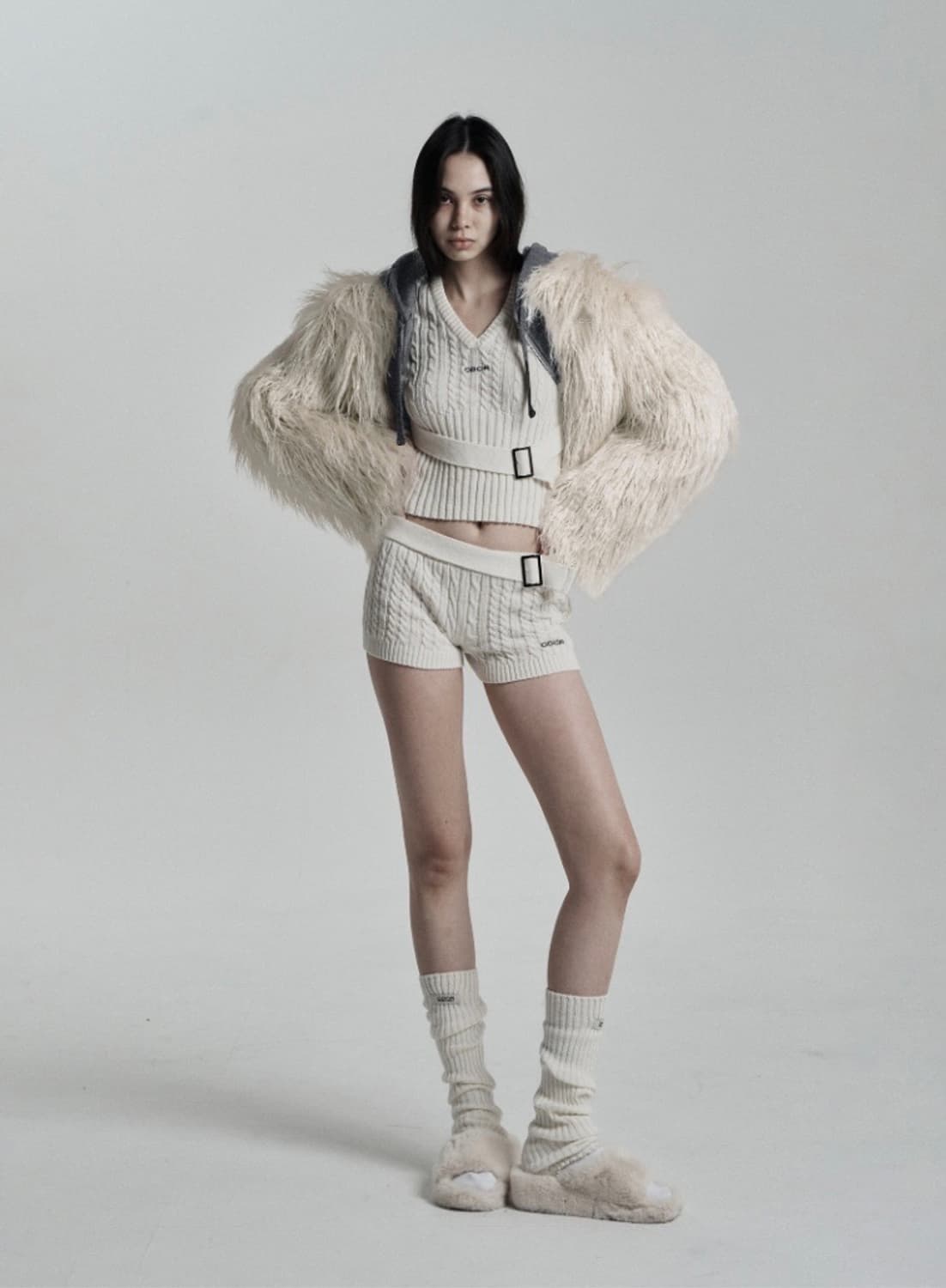 [택있는새상품] ODOR 오도어 크러스티 후드 퍼 자켓 크림 바닐라 상품이미지4