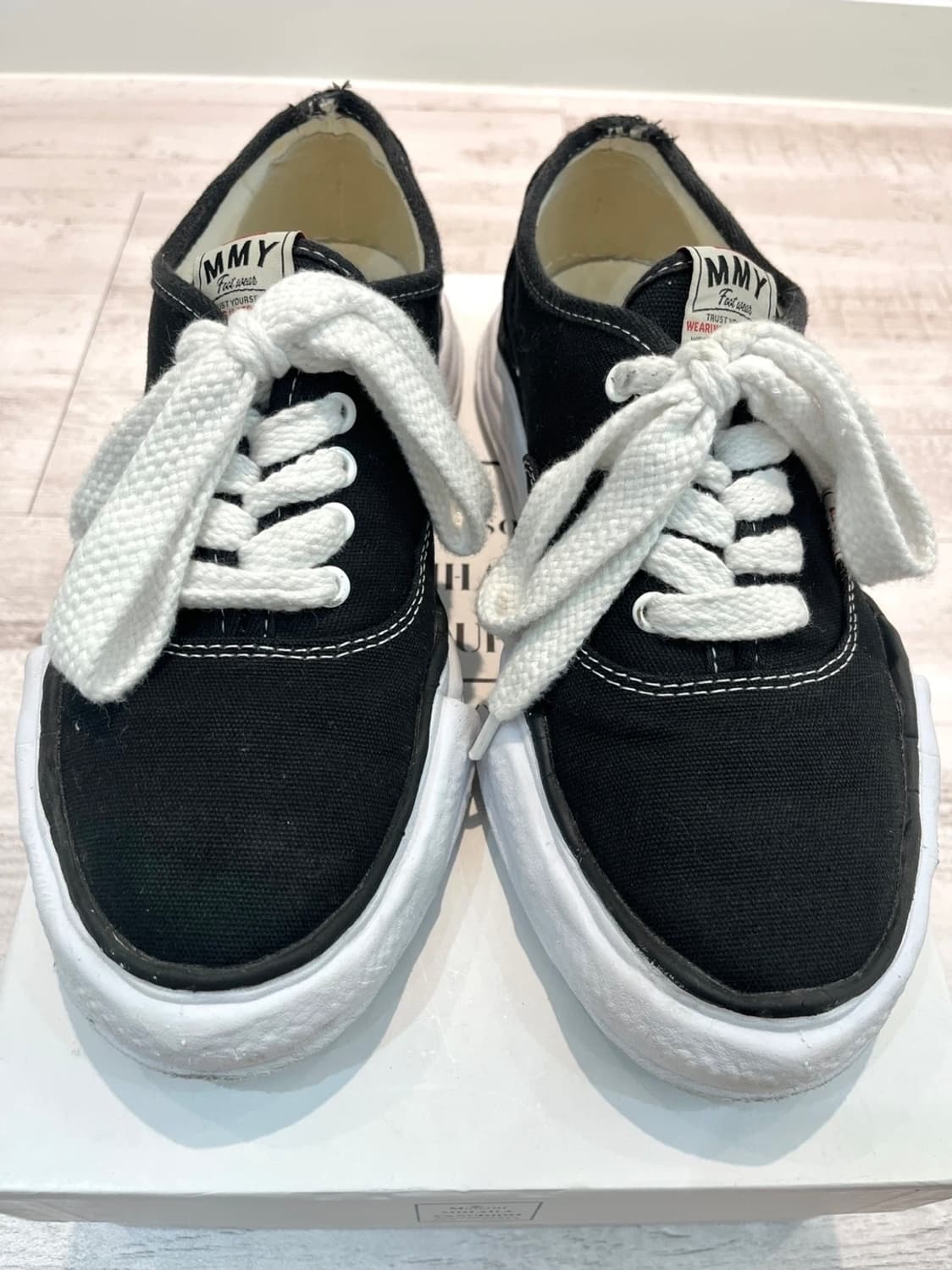 메종 미하라 야스히로 베이커 블랙 42사이즈 상품이미지1