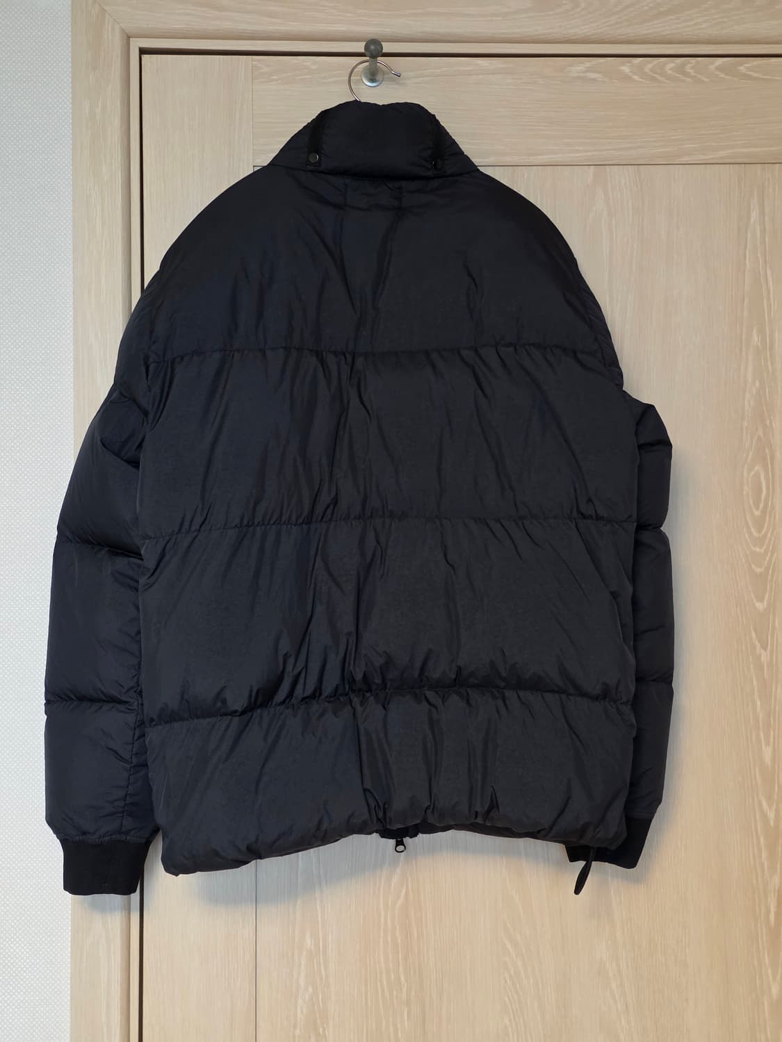 [21FW/M] 스톤아일랜드 크링클랩스 다운 논후드 숏 패딩 상품이미지7