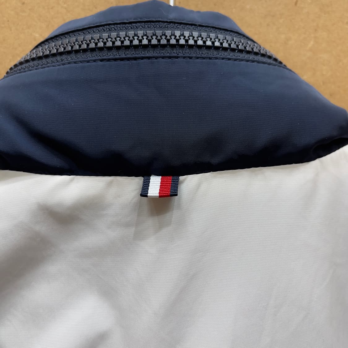 타미힐피거 레가타 바람막이 상품이미지9