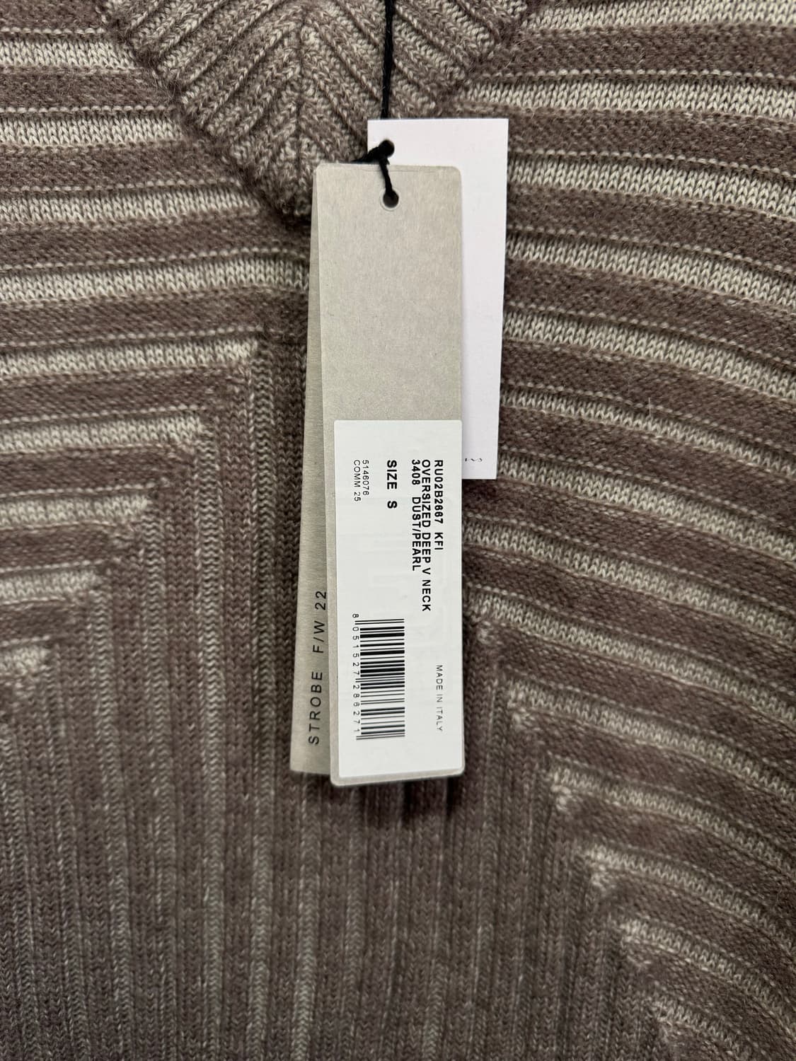 S / Rick Owens 릭오웬스 22FW 딥 V넥 니트 스웨터 상품이미지4