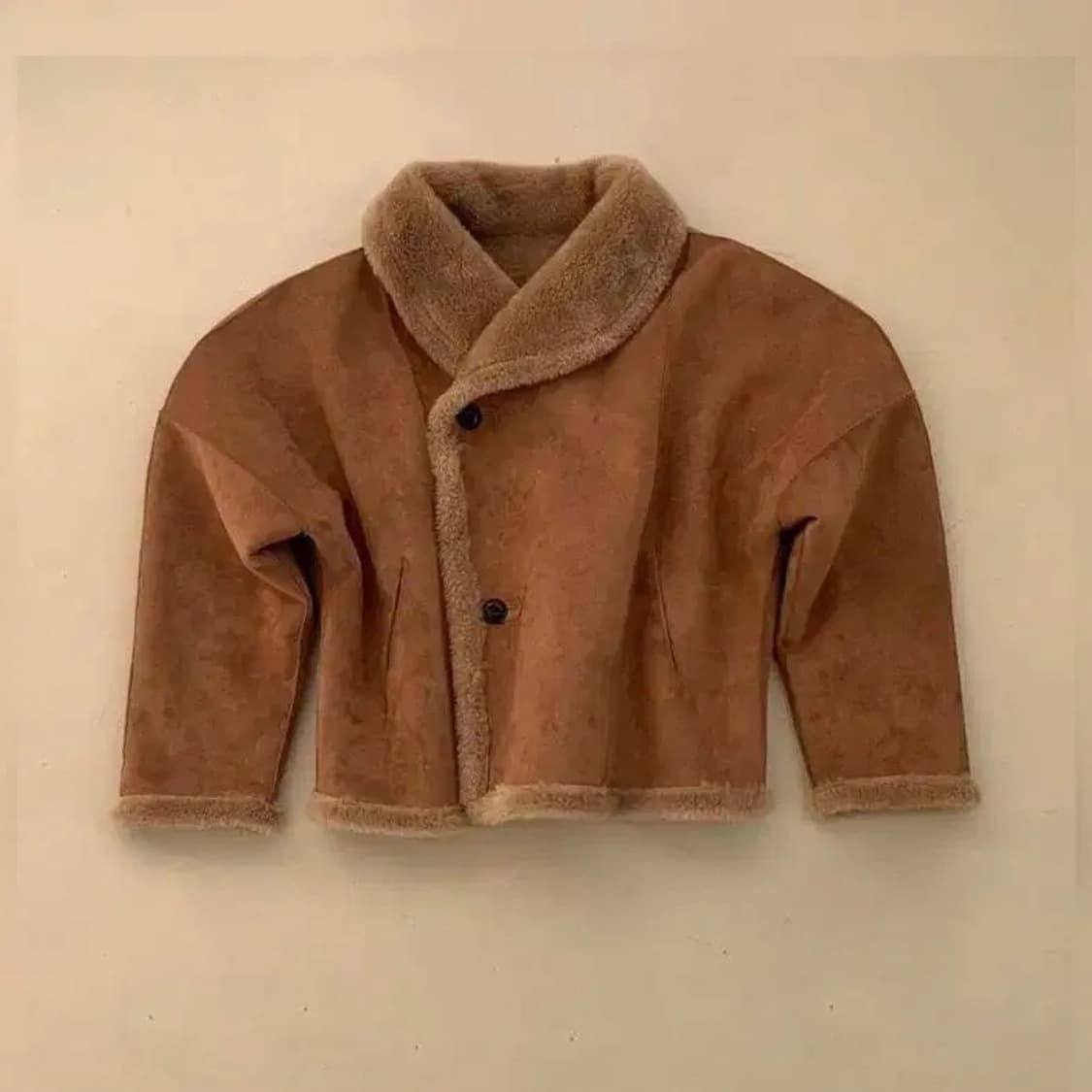 Sheiscute 쉬이즈큐트 무스탕 리버시블  상품이미지3