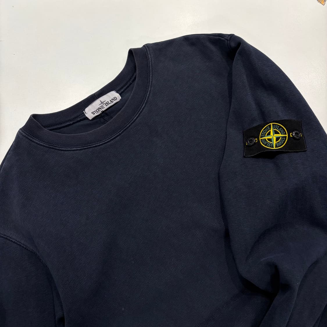 [XL] 19ss 스톤아일랜드 네이비 맨투맨 롱슬리브 C22 상품이미지3