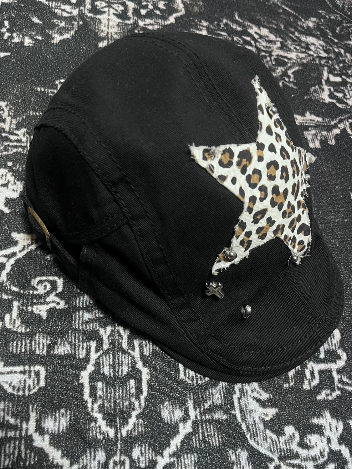 별 프린팅 스터드 레오파드 캡 상품이미지2