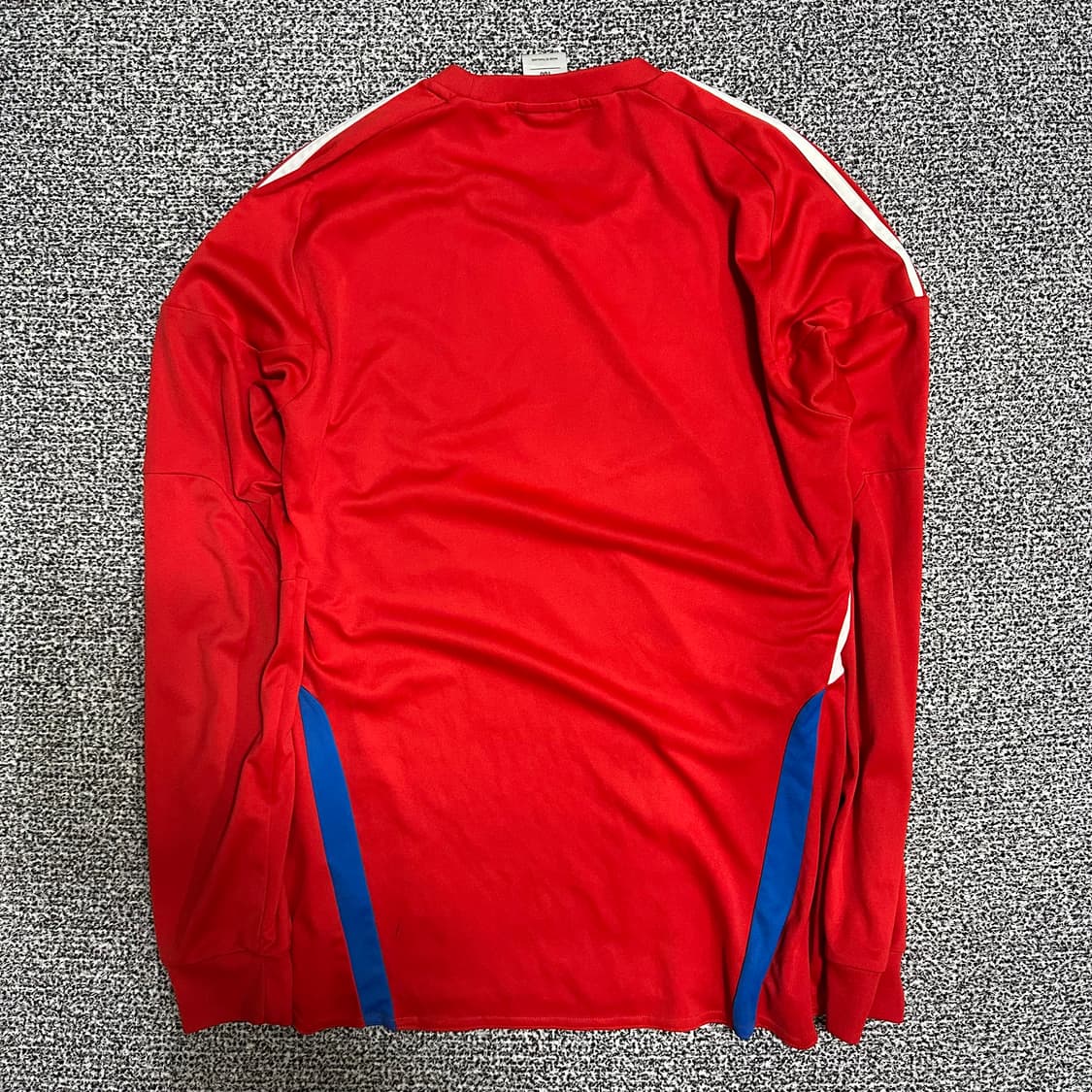 (100) 아디다스 빨간색 삼선 긴팔 티셔츠 상품이미지4