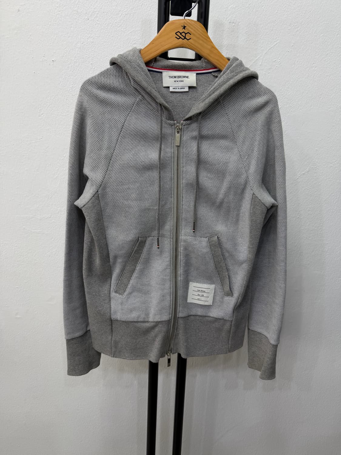 정품) 톰브라운 여성 그레이 후드 집업 0 상품이미지1