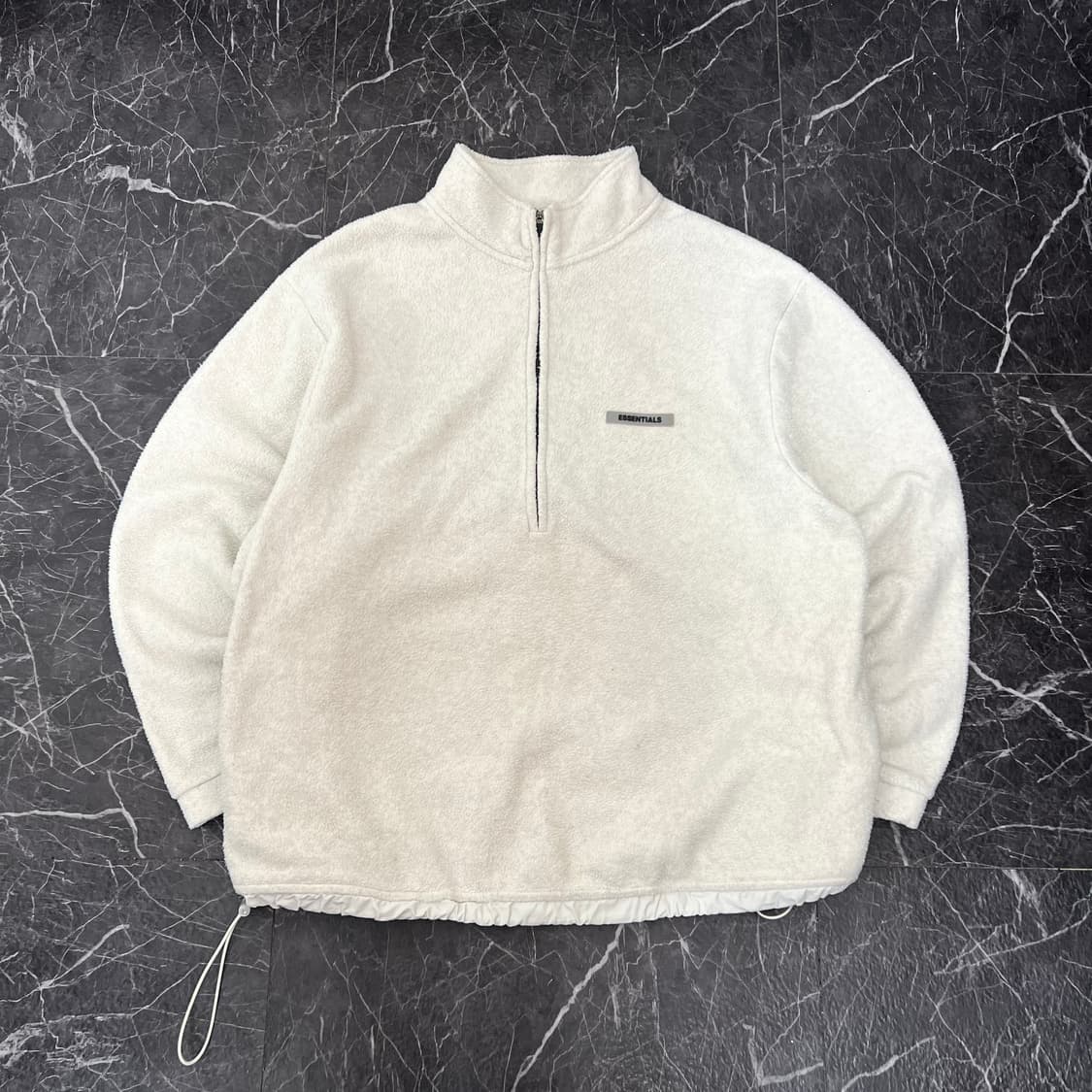 에센셜 20ss 폴라 플리스 하프집 스웨터 상품이미지1