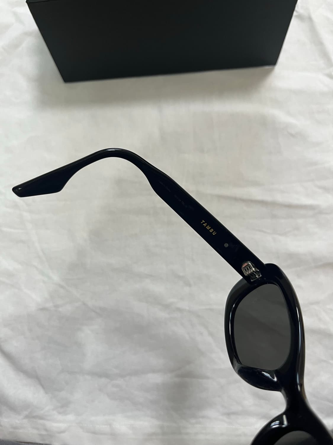 젠틀몬스터 탐부 01 블랙 상품이미지6