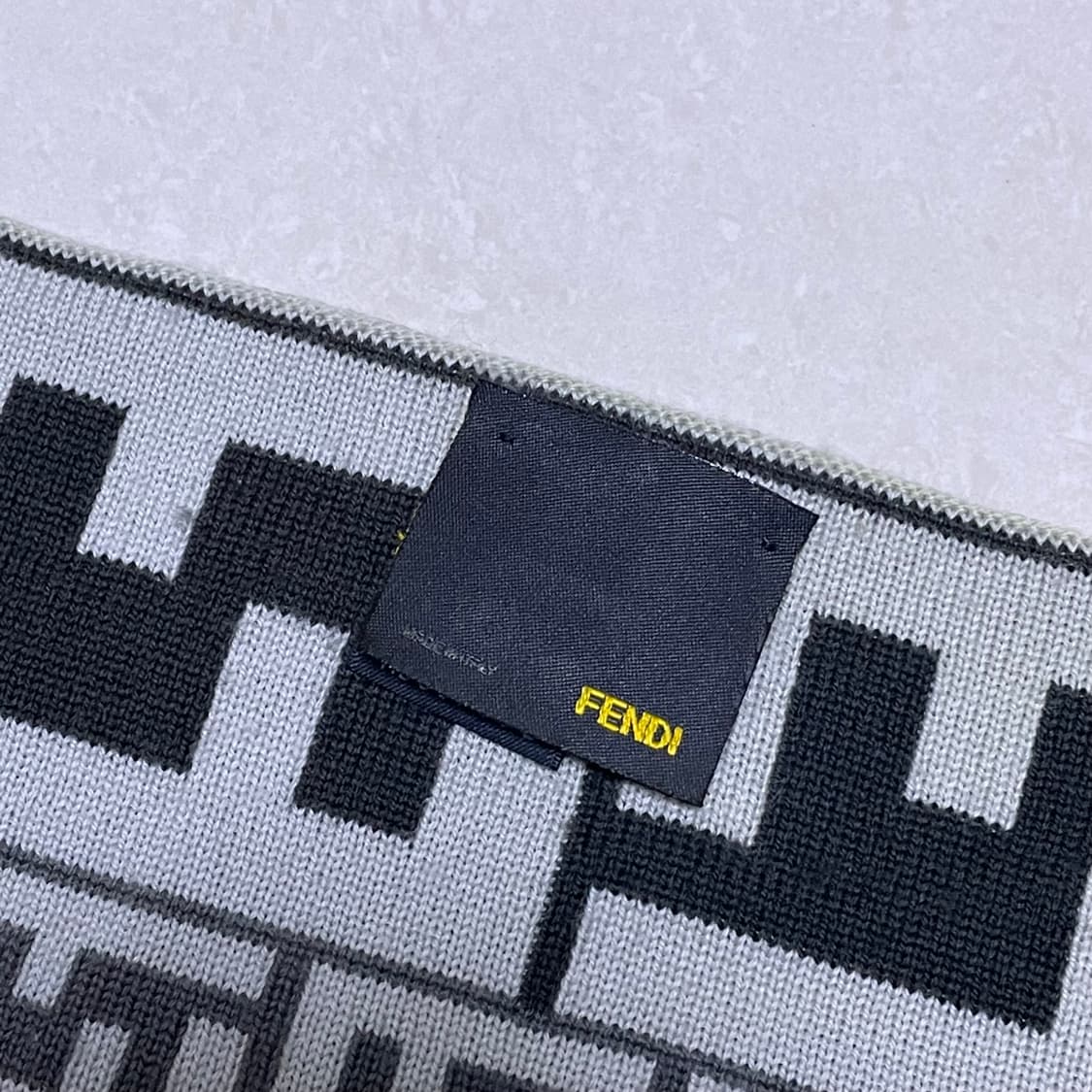 FENDI 펜디 쟈가드 울 머플러 (할인) 상품이미지6