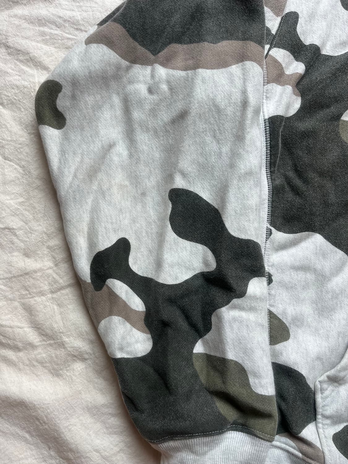 챔피온 리버스위브 카모 후드 상품이미지2