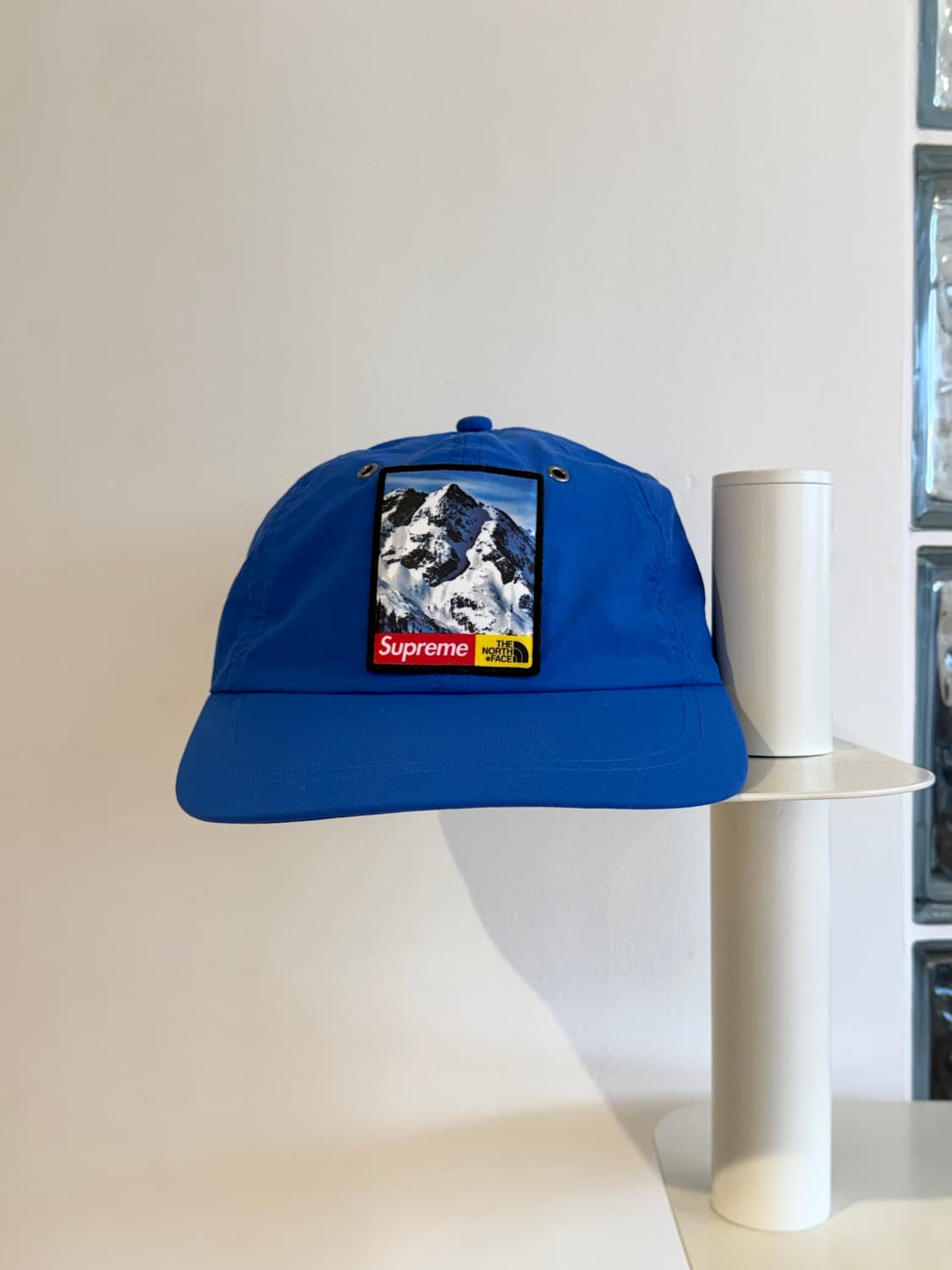 슈프림 X 노스페이스 mountain 6-panel cap 상품이미지1