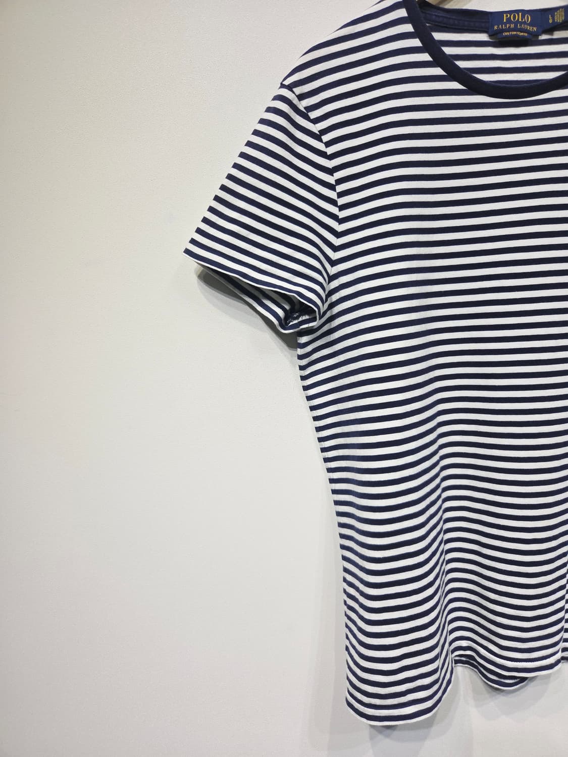 폴로 랄프로렌 커스텀 슬림핏 스트라이프 반팔 티셔츠 상품이미지4