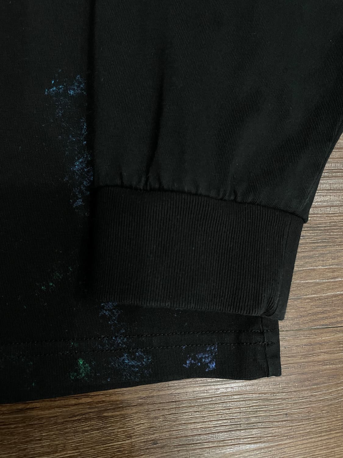 앤더슨벨 블랙 프린팅 롱슬리브 긴팔 상품이미지4