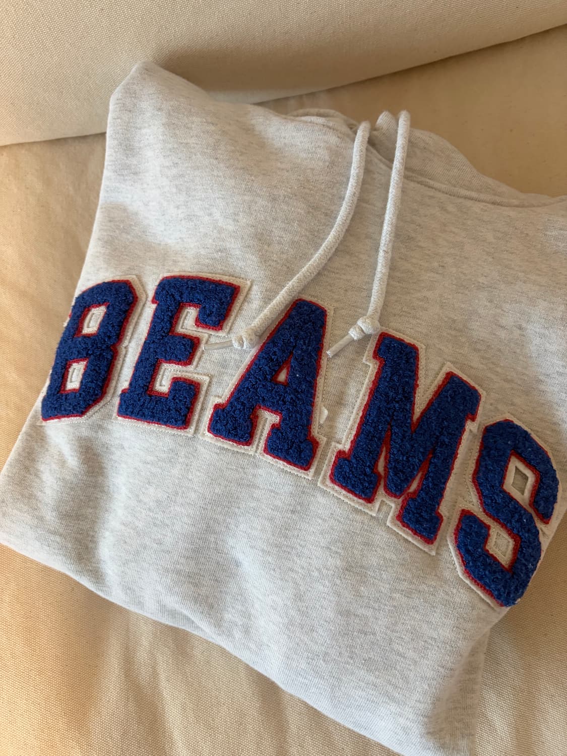 빔즈(BEAMS)의 애쉬그레이 후드티 m 상품이미지2