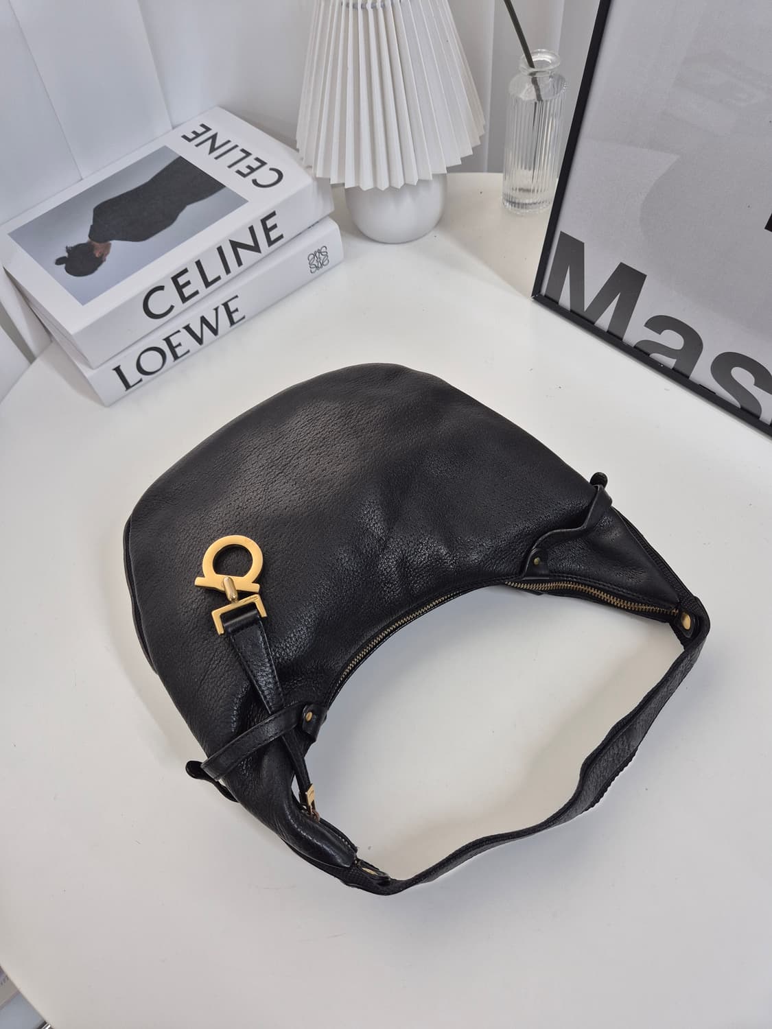 페라가모 간치니 호보백 상품이미지2