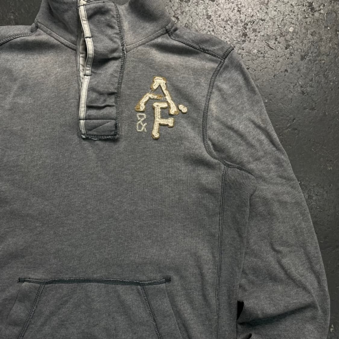 95 아베크롬비 반버튼 맨투맨 상품이미지2