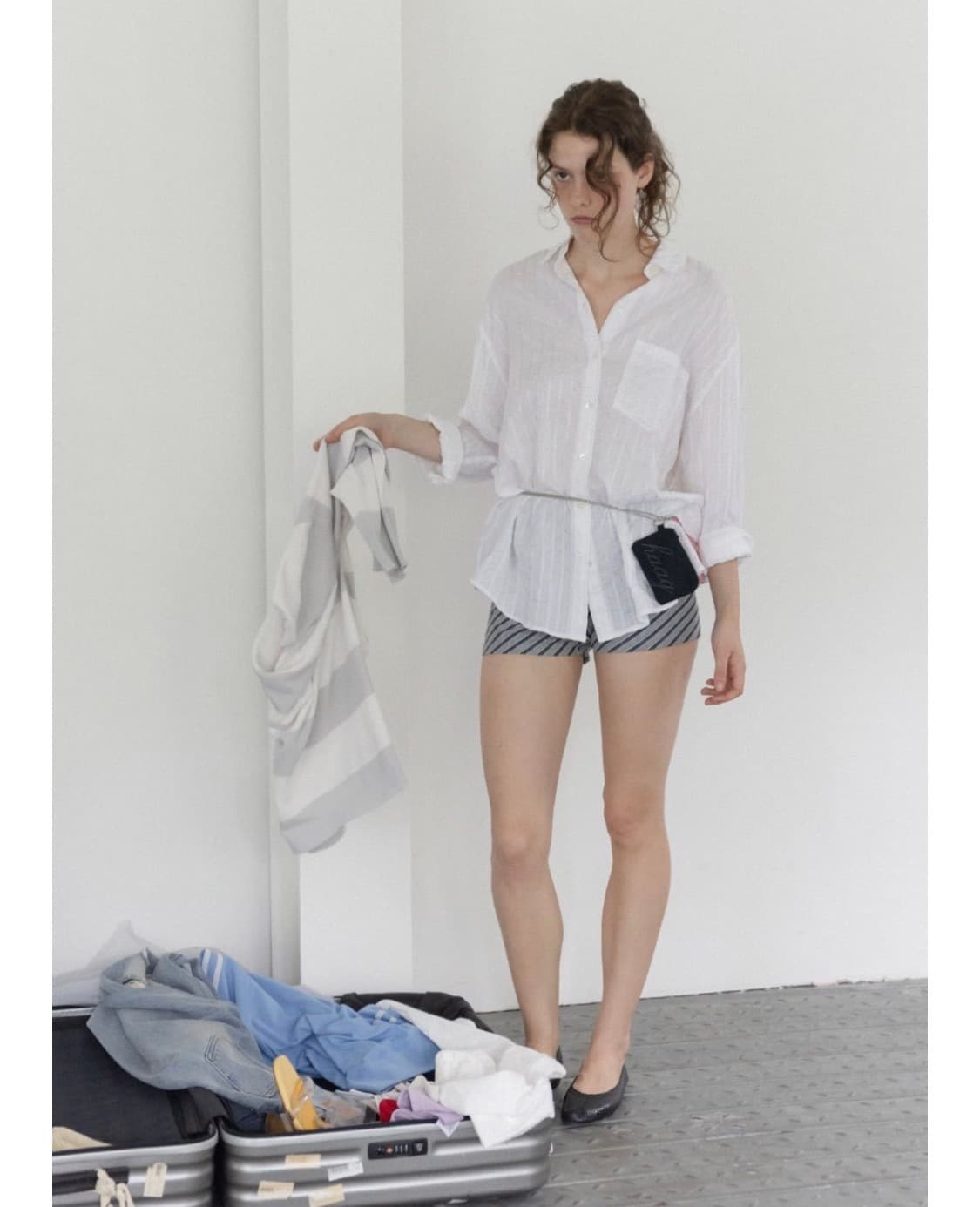 새상품:)헤이그 a vintage over shirt(white) 상품이미지4