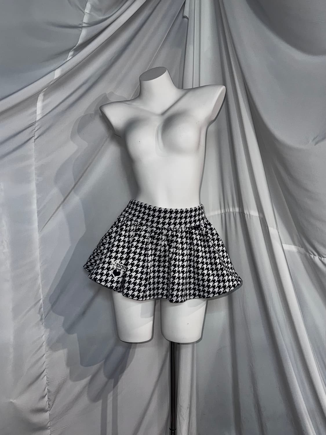 무채색 그레이 공겜여주깔 프레피 코디세트 상품이미지2