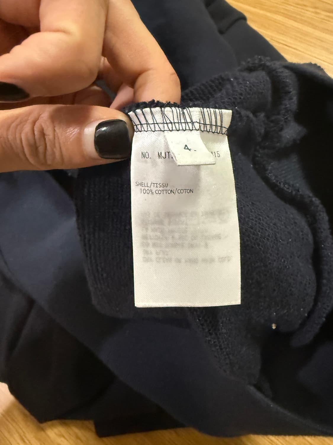 [정품]톰브라운 네이비 삼선 맨투맨 상품이미지6