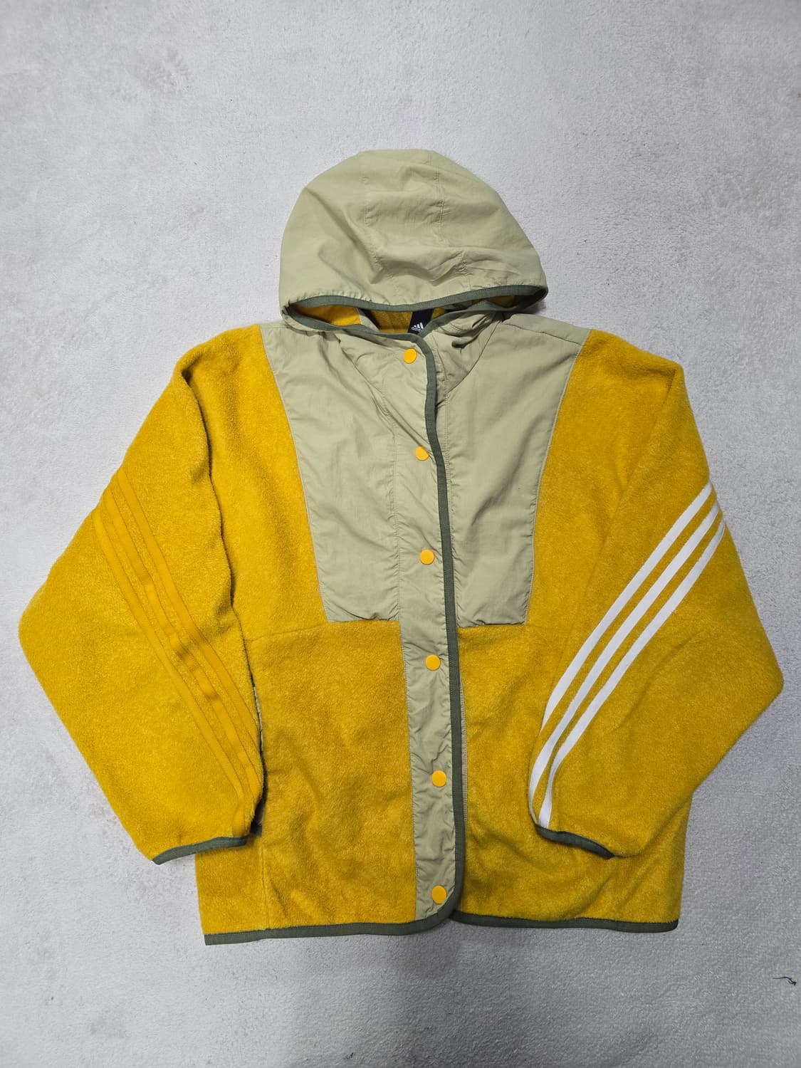아디다스 뽀글이 버튼 바람막이 후드 자켓 옐로우 상품이미지2
