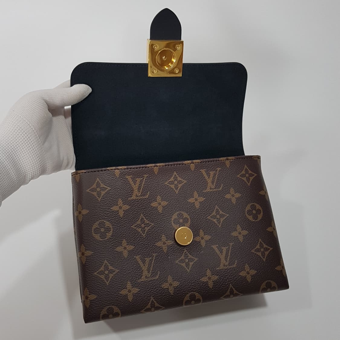 루이비통 모노그램 록키 BB 느와르 M44141 상품이미지9