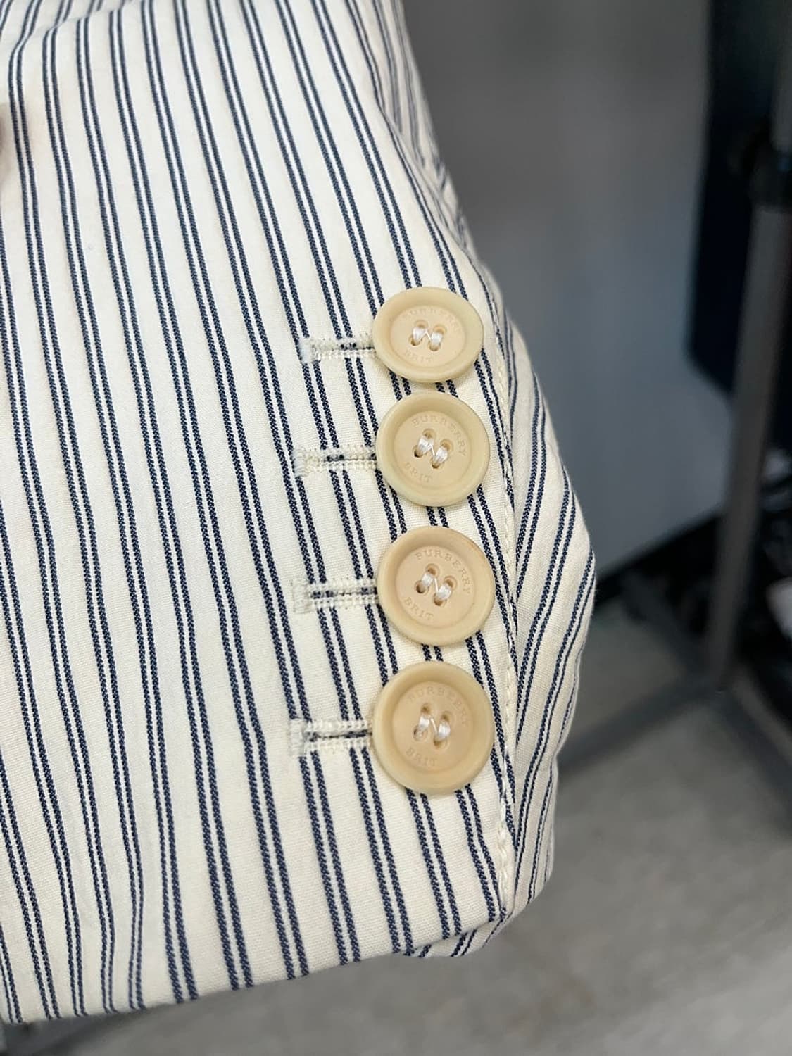 여) 버버리 스트라이프 자켓  상품이미지3