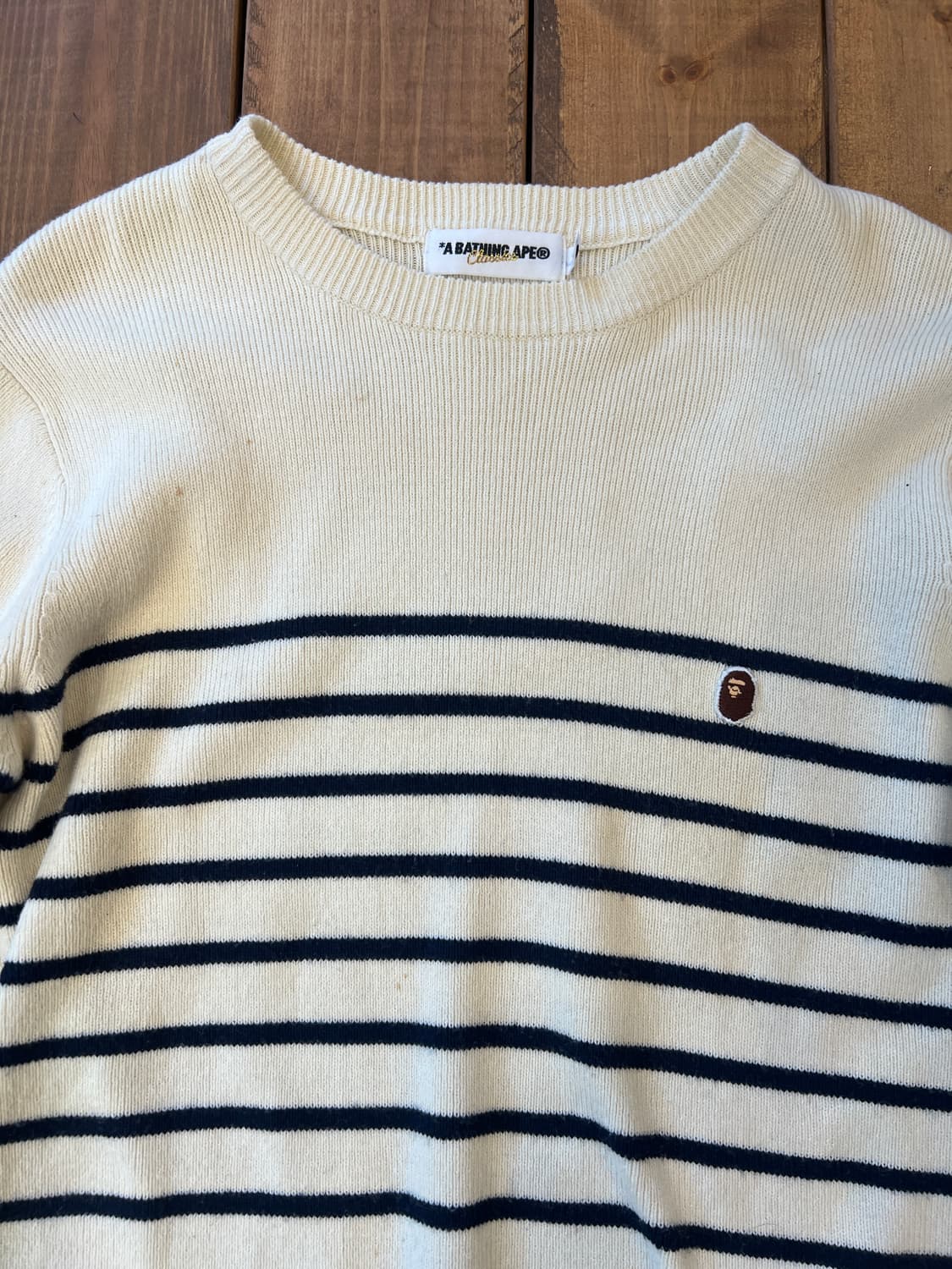 베이프 크림 스트라이프 니트 상품이미지6
