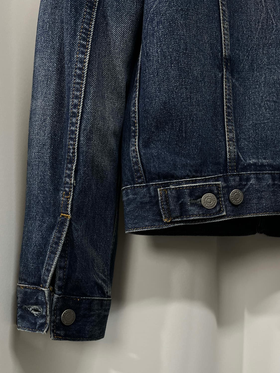 폴로 랄프로렌 이집트 페이드 워싱 데님 트러커 자켓 상품이미지9