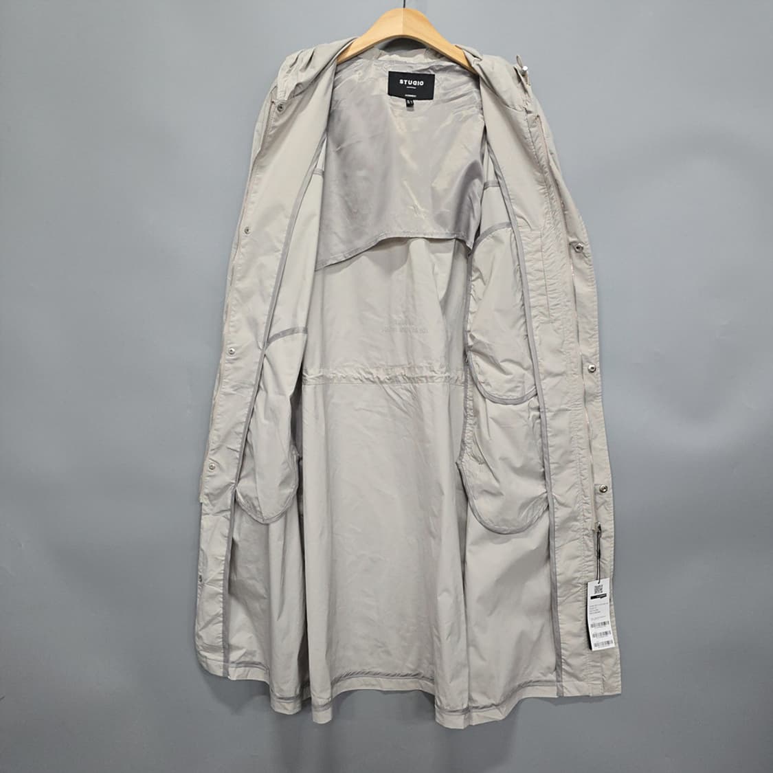 새제품)에이치커넥트 후드 롱 바람막이 코트 105 상품이미지5